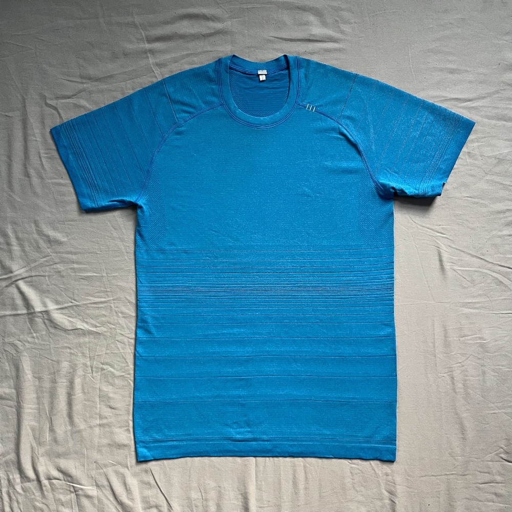 lululemon | Men’s Vent Tech Short Sleeve Active T-Shirt | Blue Heather | Small